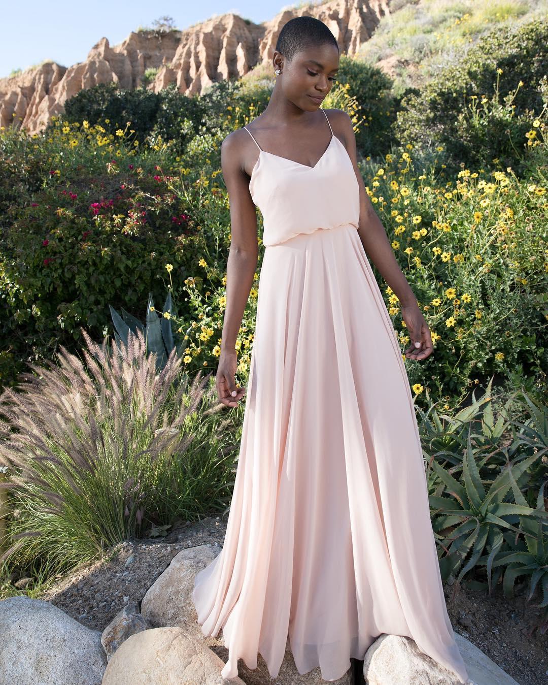 Vow to be hot sale chic bridesmaid dresses